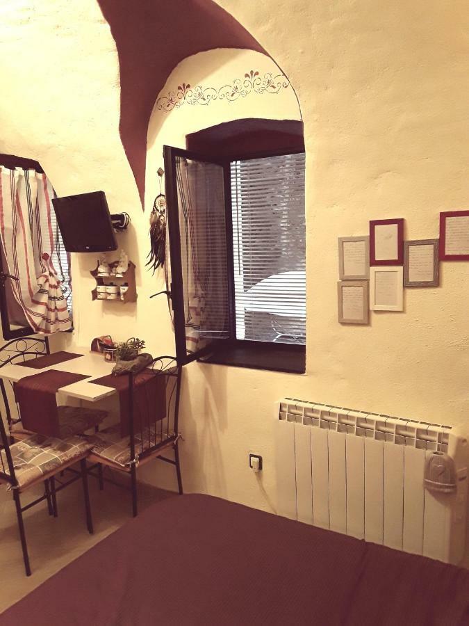 Il Torchio Apartment Dolceacqua Exterior photo
